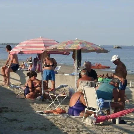 Διαμέρισμα Studio Fuer 3 Personen Ca 25 Qm In Lido Delle Nazioni, Adriakueste Italien Podelta *